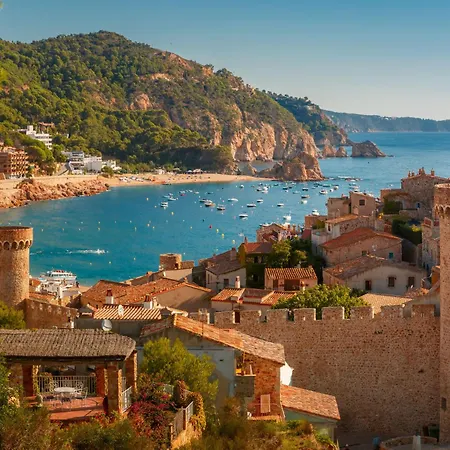 Apartment Mestral Atic By Interhome Tossa de Mar